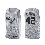 Maillot San Antonio Spurs Davis Bertans #42 Earned Camouflage