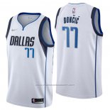 Maillot Dallas Mavericks Luka Doncic #77 Association 2021 Blanc