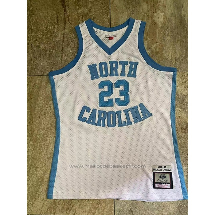 Maillot NCAA North Carolina Tar Heels Michael Jordan #23 Mitchell & Ness 1983-84 Blanc