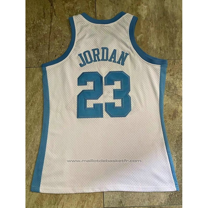Maillot NCAA North Carolina Tar Heels Michael Jordan #23 Mitchell & Ness 1983-84 Blanc